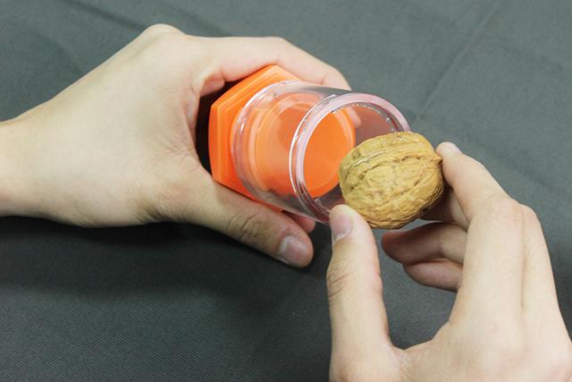 这份坚果营养测评表请您检查，吃坚果怎么才能吃得爽