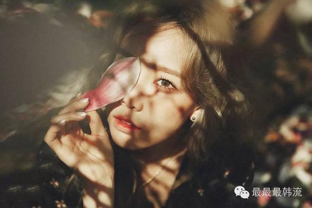 金泰妍为什么人气这么高，顶级女团队长新晋音源女王