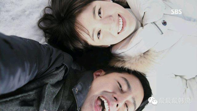 金泰妍为什么人气这么高，顶级女团队长新晋音源女王