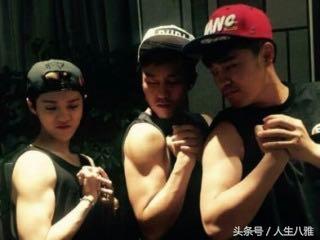 鹿晗的女装照，都说鹿晗像女孩子