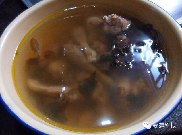 金线莲煲汤大全，新鲜金线莲炖汤最佳搭配