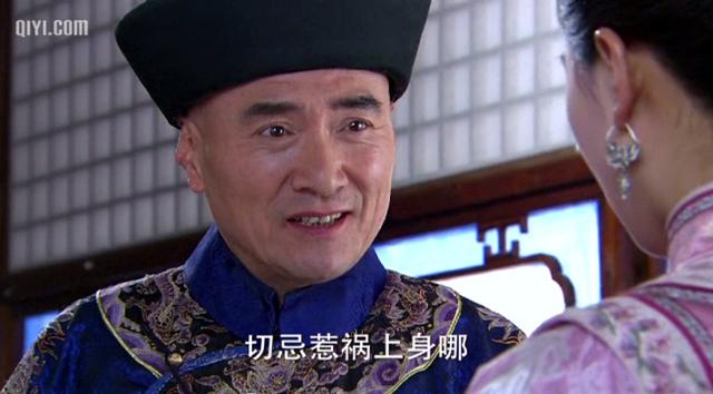 苏培盛发现小太监真实身份，安陵容拿阉人身份笑话苏培盛