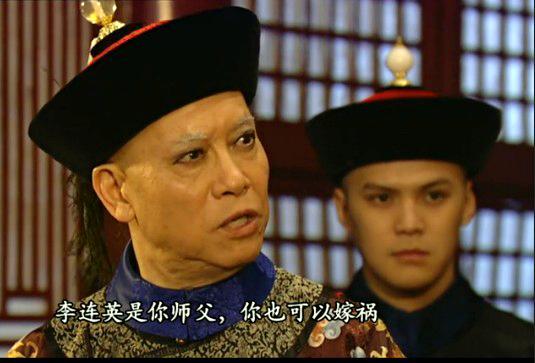 苏培盛发现小太监真实身份，安陵容拿阉人身份笑话苏培盛