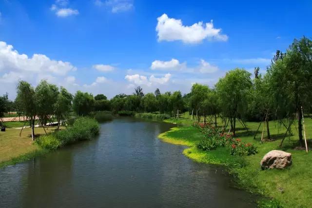 上海旅游必去景点推荐图文，上海本地100个游玩景点列表