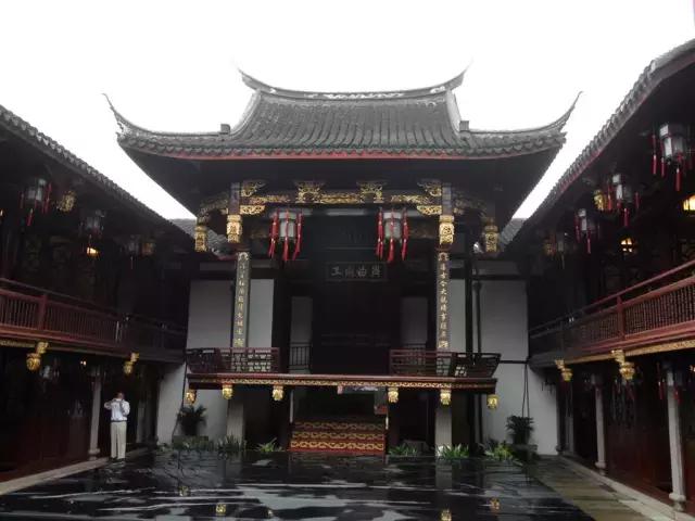 上海旅游必去景点推荐图文，上海本地100个游玩景点列表