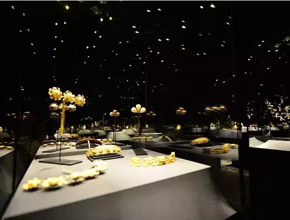 上海旅游必去景点推荐图文，上海本地100个游玩景点列表