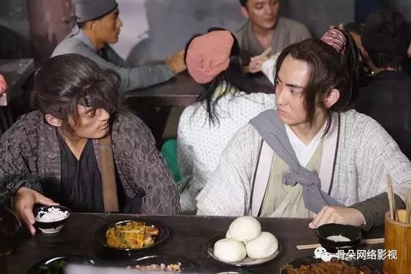 好看的电影排名，网络大电影哪些好看（凑不满的2022十大黑马电影）