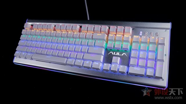 狼途和狼蛛机械键盘哪个好，官方评测狼蛛颜值