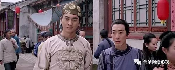好看的电影排名，网络大电影哪些好看（凑不满的2022十大黑马电影）