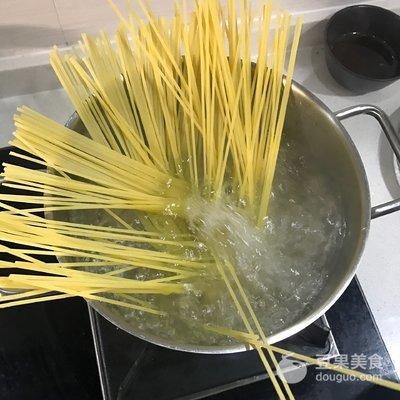 意大利肉酱面的做法，意大利肉酱面正宗的做法