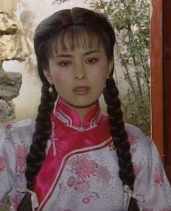 63岁琼瑶女郎现状，她最美琼瑶女郎