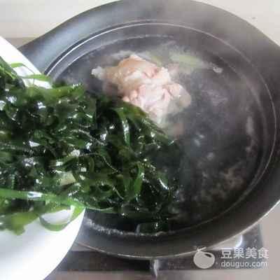 海带豆腐家常做法，10分钟就能做一大锅