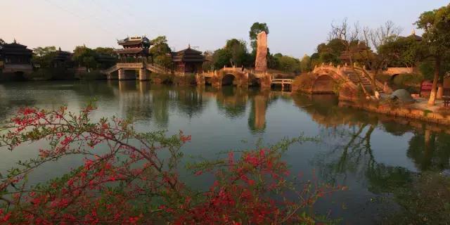 上海旅游必去景点推荐图文，上海本地100个游玩景点列表