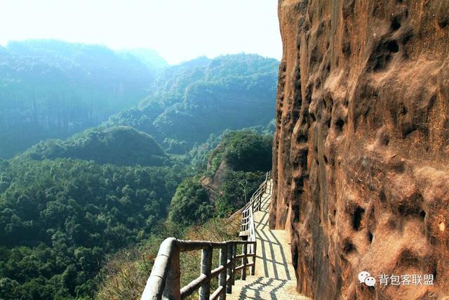 丹霞山旅游风景区，最新最全丹霞山旅游攻略