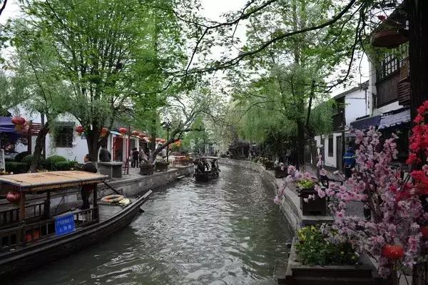 上海旅游必去景点推荐图文，上海本地100个游玩景点列表