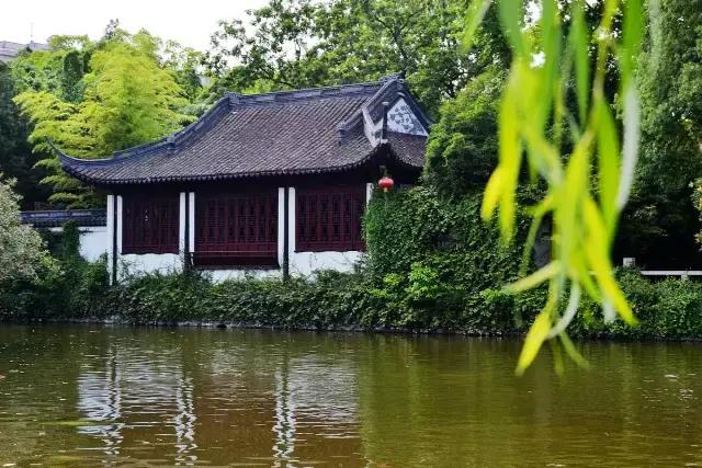 上海旅游必去景点推荐图文，上海本地100个游玩景点列表