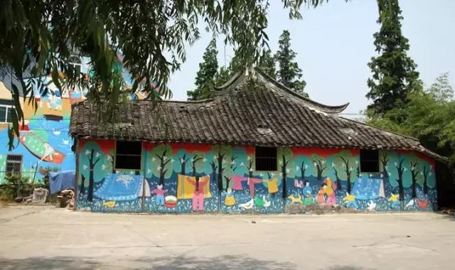 上海旅游必去景点推荐图文，上海本地100个游玩景点列表