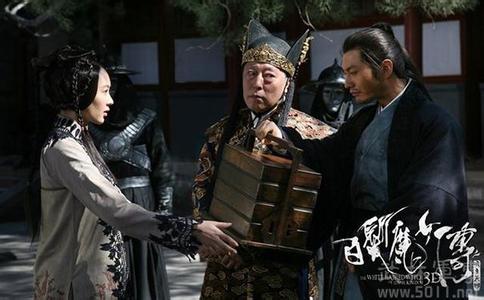 苏培盛发现小太监真实身份，安陵容拿阉人身份笑话苏培盛