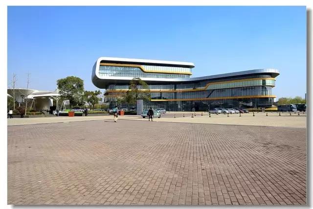 上海旅游必去景点推荐图文，上海本地100个游玩景点列表