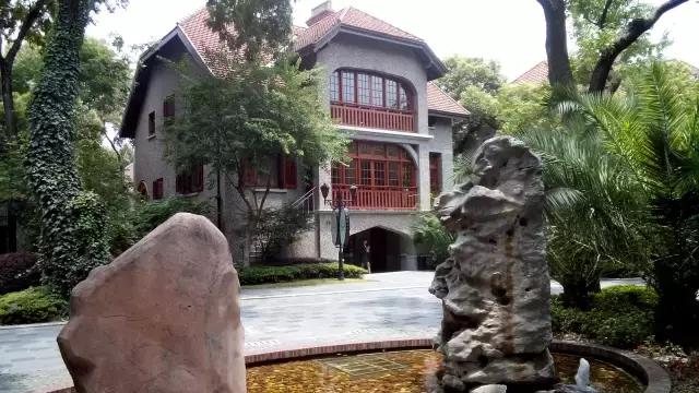 上海旅游必去景点推荐图文，上海本地100个游玩景点列表