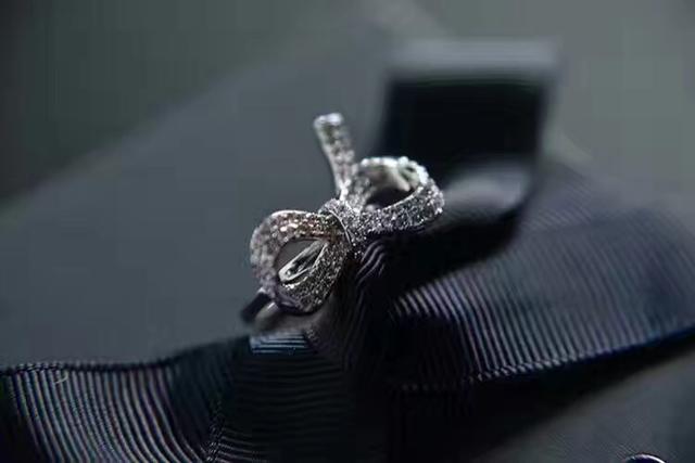 apm官网，apm饰品官网