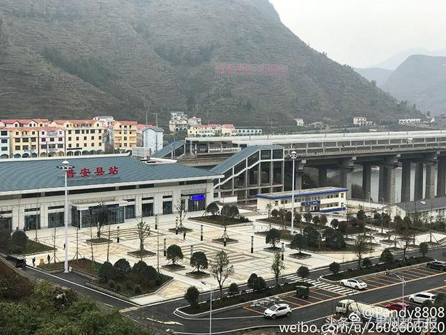 贵州普安县高铁站离县城多远，那些搞不懂的贵州高铁站