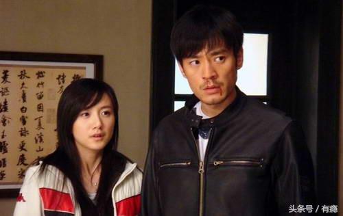 黄轩前三个女朋友，16岁出道演技秒杀小花旦