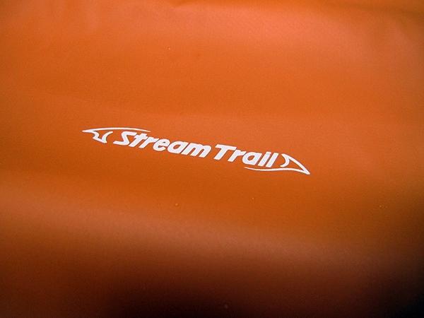 时尚潮流防水包，也许你需要一个防水好包包