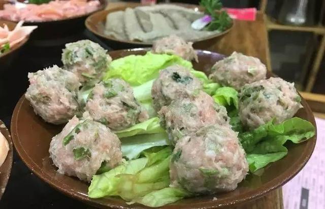 哪些菜适合烫火锅吃，都吃过的不是资深吃货就是同行