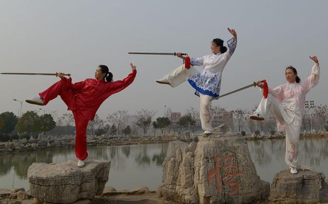 中老年人怎么健身效果最好，中老年人喜欢的十大健身项目