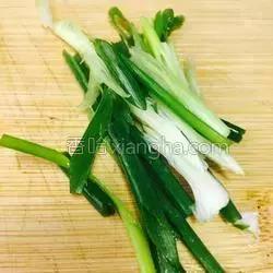 如何炒嫩南瓜才好吃，葱油爽脆南瓜