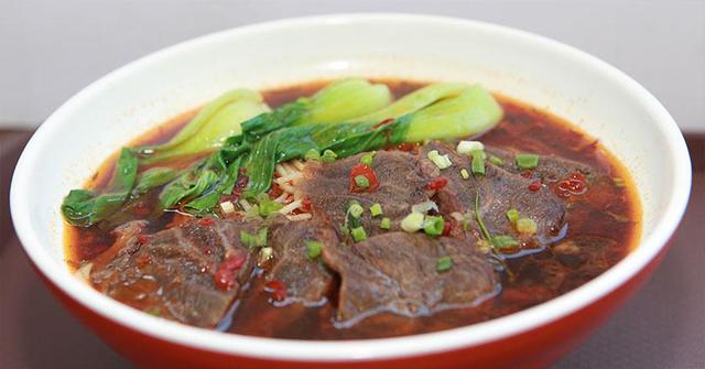 上海欢乐谷门票多少钱一张，上海欢乐谷一日游记（上海欢乐谷全价票将调整为260元/人）