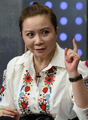 廖昌永蔡明因为爱情，蔡明现在哪里拍的春晚（已经是她成功路上最大的“污点”）
