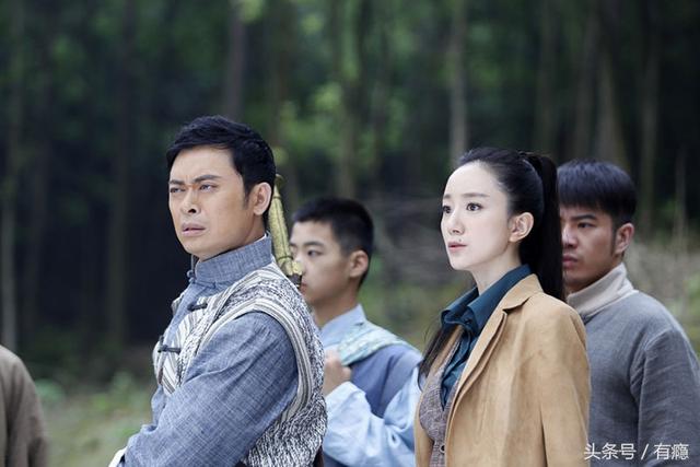 黄轩前三个女朋友，16岁出道演技秒杀小花旦