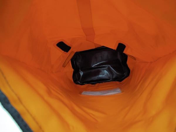 时尚潮流防水包，也许你需要一个防水好包包