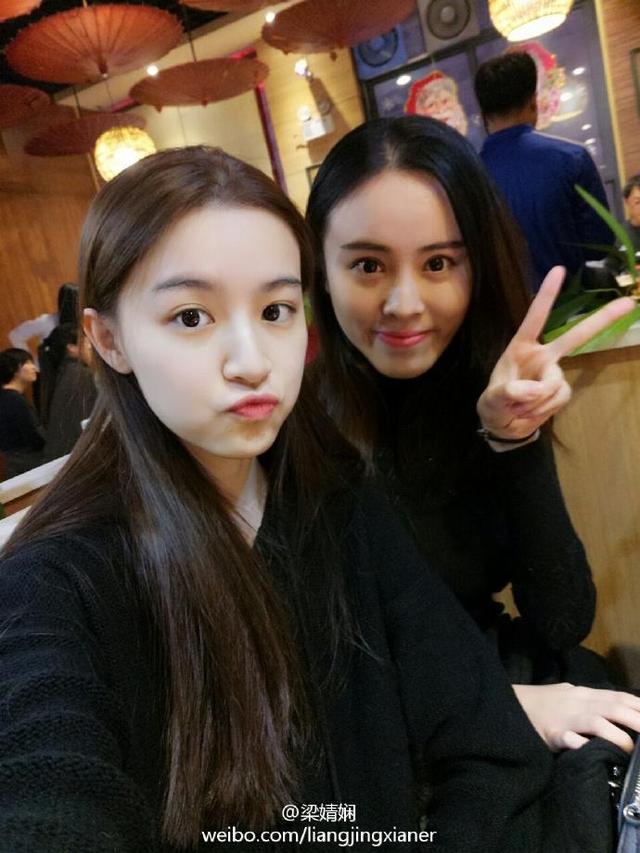 张雪迎和关晓彤的关系如何，吴磊关晓彤张雪迎等六个童星都有亲姐姐