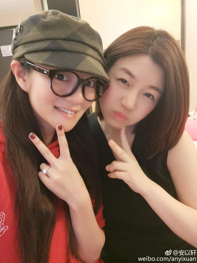 安以轩结婚了吗，安以轩结婚纪念日宣布二胎（晒视频宛如20岁花信少女）