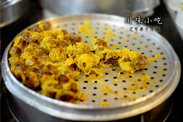 宽窄巷子的特色，宽窄巷子的特色美食（宽窄巷子的美食）