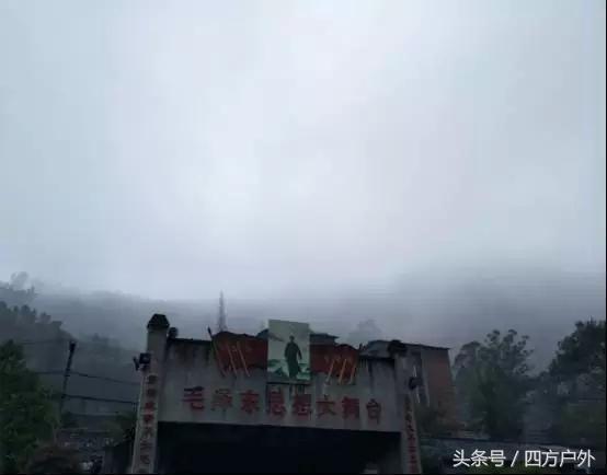 成都市去青城山旅游攻略路线图，成都到青城山后山徒步自助