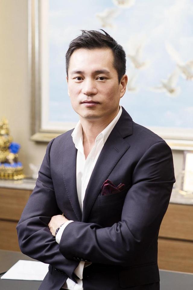 安以轩曾与胡歌组cp，安以轩嫁百亿总裁的结婚誓言对胡歌用过