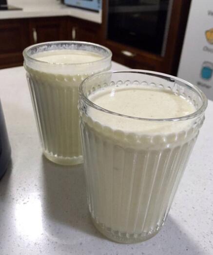 如何制作蓝莓果汁，蓝莓女生的最爱-蓝莓奶昔的独家做法