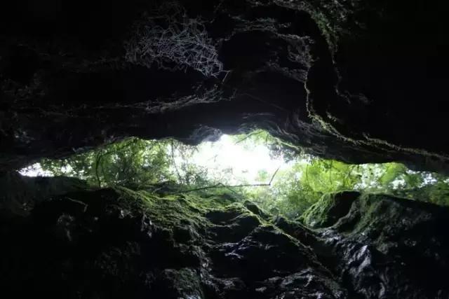贵阳哪里适合情侣旅游，去贵阳郊外寻一处民俗村