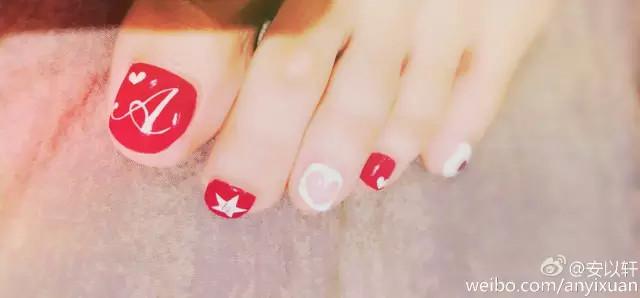安以轩结婚了吗，安以轩结婚纪念日宣布二胎（晒视频宛如20岁花信少女）