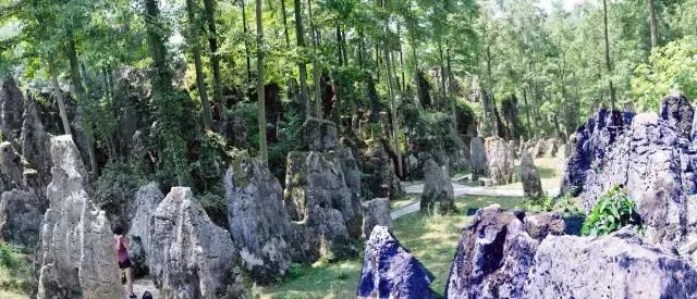 贵阳哪里适合情侣旅游，去贵阳郊外寻一处民俗村