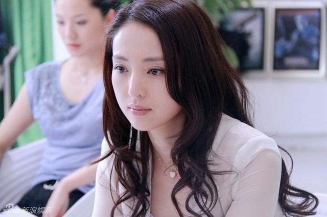 黎姿年轻时最美照，21岁时的她惊艳众人