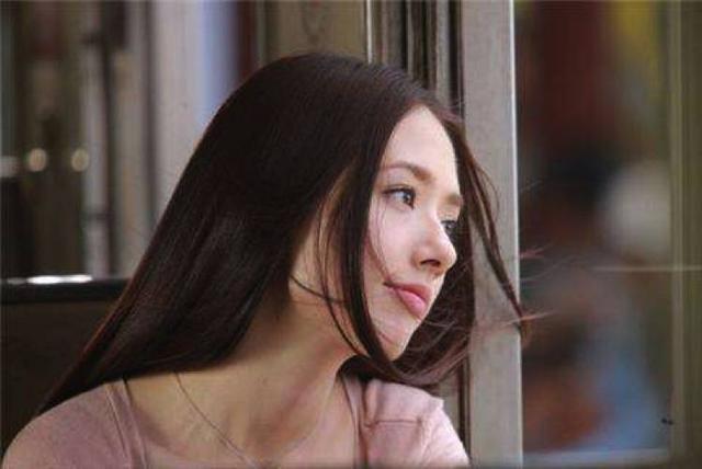 为什么要代言人，你怎么偏偏记住了她