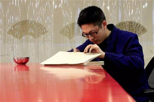 珍贵古籍修复，一本残破古籍如何起死回生