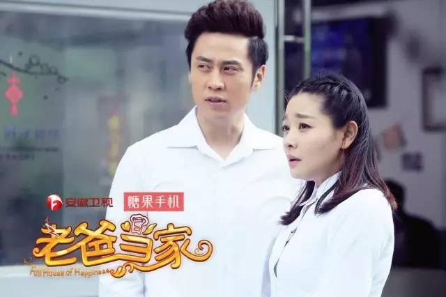 张嘉译有几个妻子，张嘉译的历任妻子（张嘉译的老婆是她）
