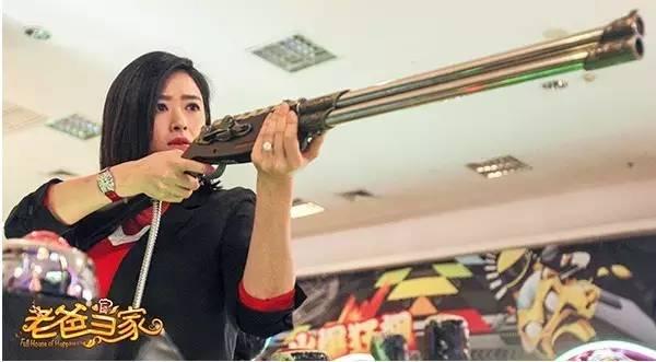 张嘉译有几个妻子，张嘉译的历任妻子（张嘉译的老婆是她）