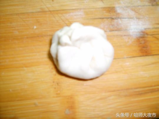 网红梅菜扣肉饼做法，哈师大夜市的梅菜扣肉饼